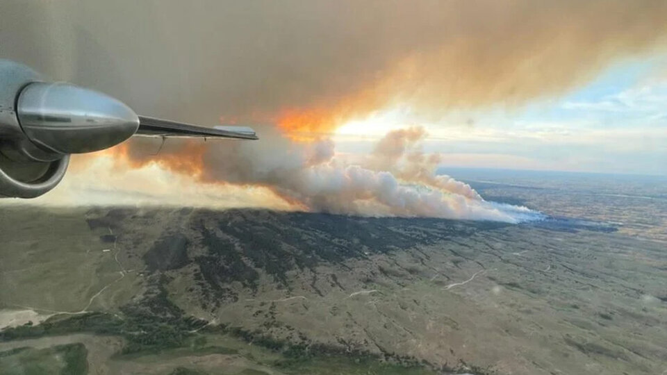 Aerial photo of a wildfire.